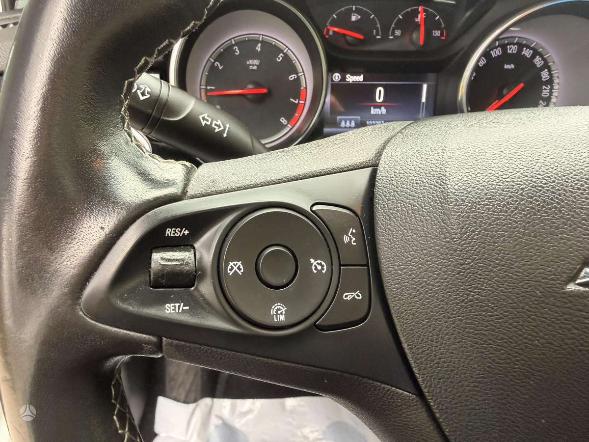 Opel Astra, 1.4 l., hatchback