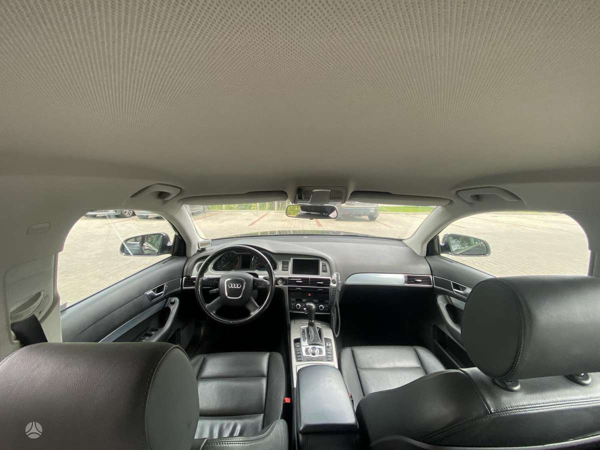 Audi A6 - 12