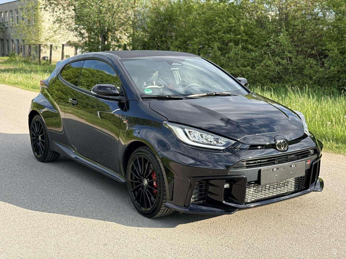 Toyota GR Yaris - 1