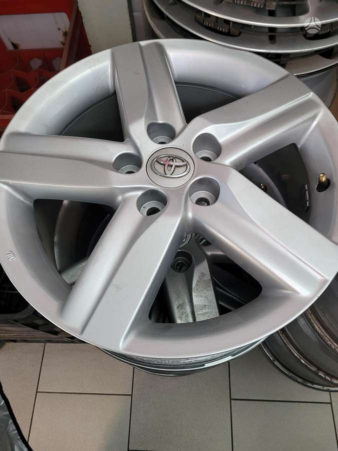Toyota, light alloy, R17