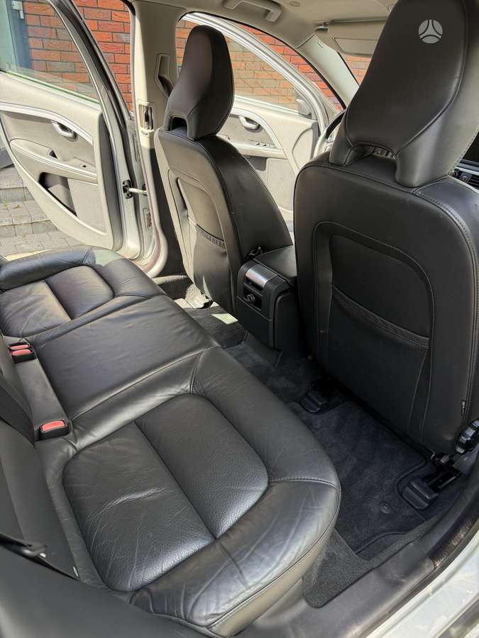 Volvo V70, 2.0 l., wagon