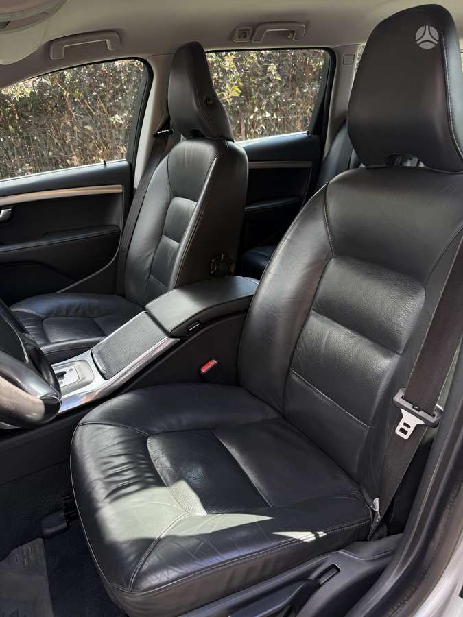 Volvo V70, 2.0 l., wagon