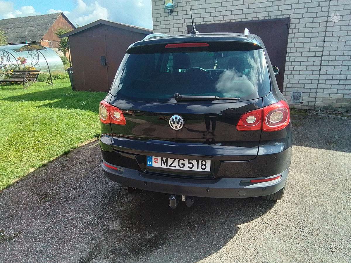 Volkswagen Tiguan - 3