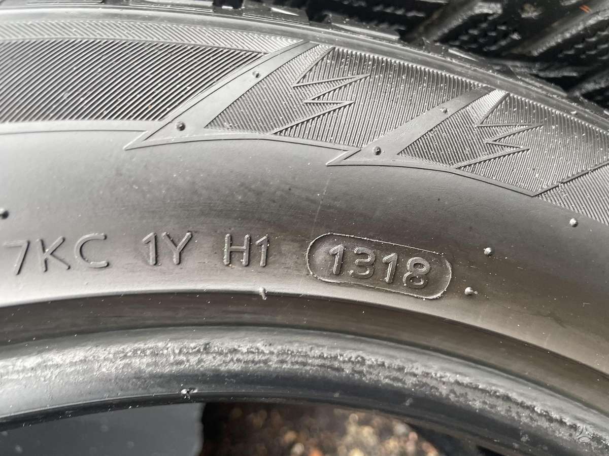 Hankook, зимние 225/55 R17