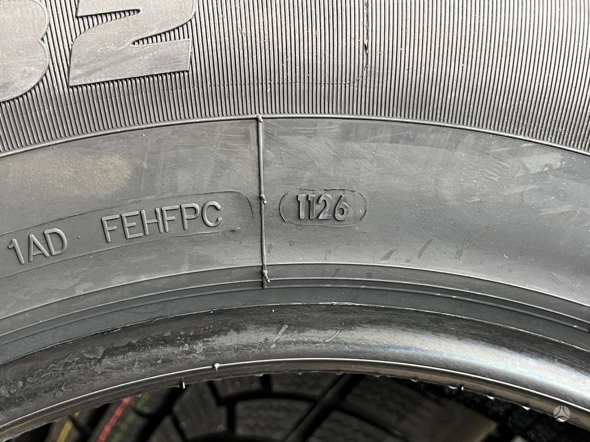 Sunfull SF-982, зимние 215/60 R16