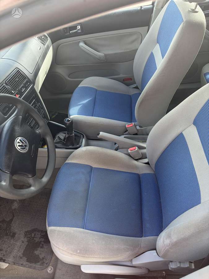 Volkswagen Golf - 7