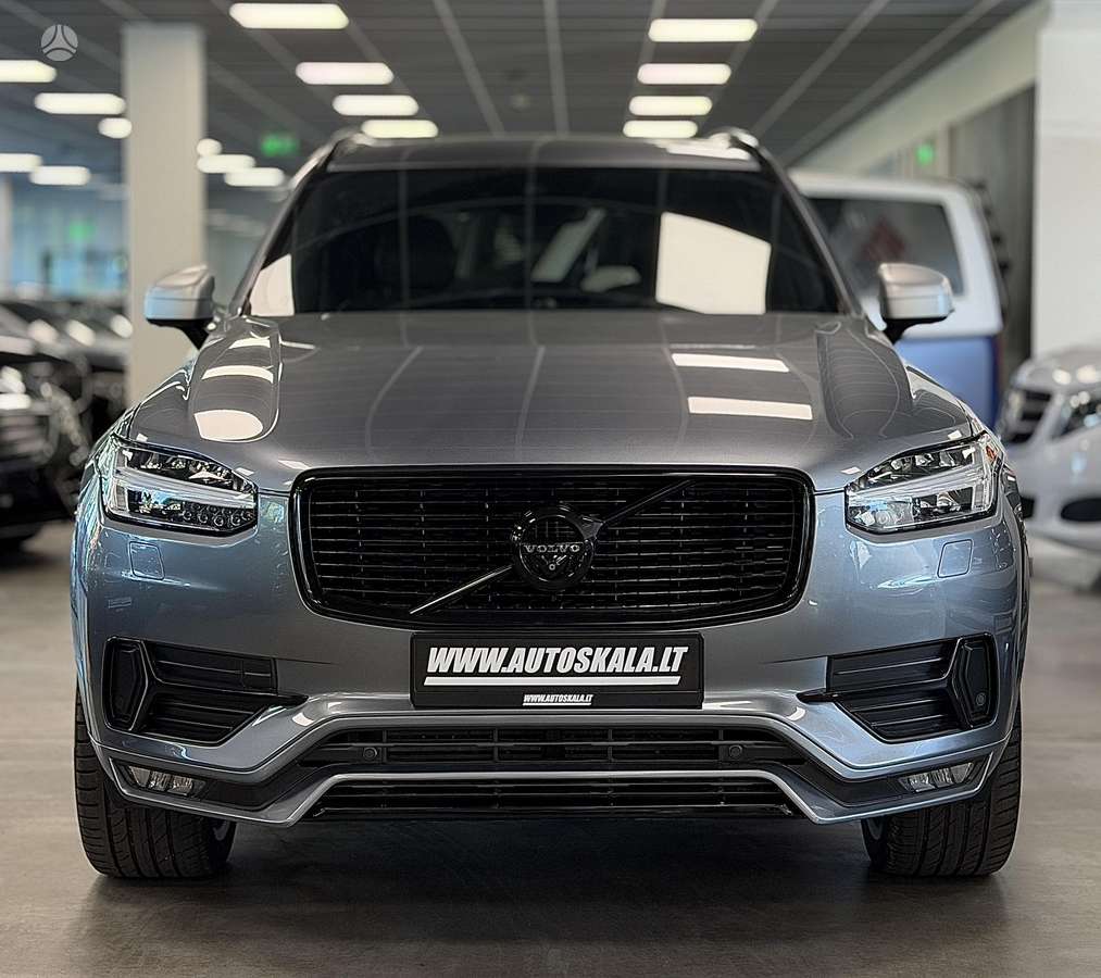 Volvo XC90 - 2