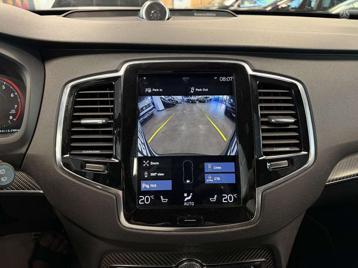Volvo XC90 - 4