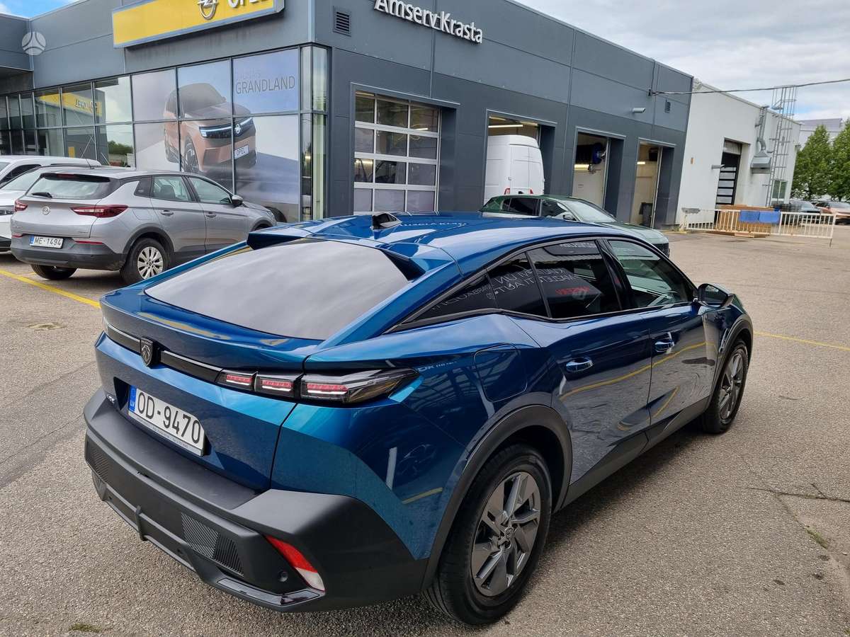 Peugeot 408 - 2