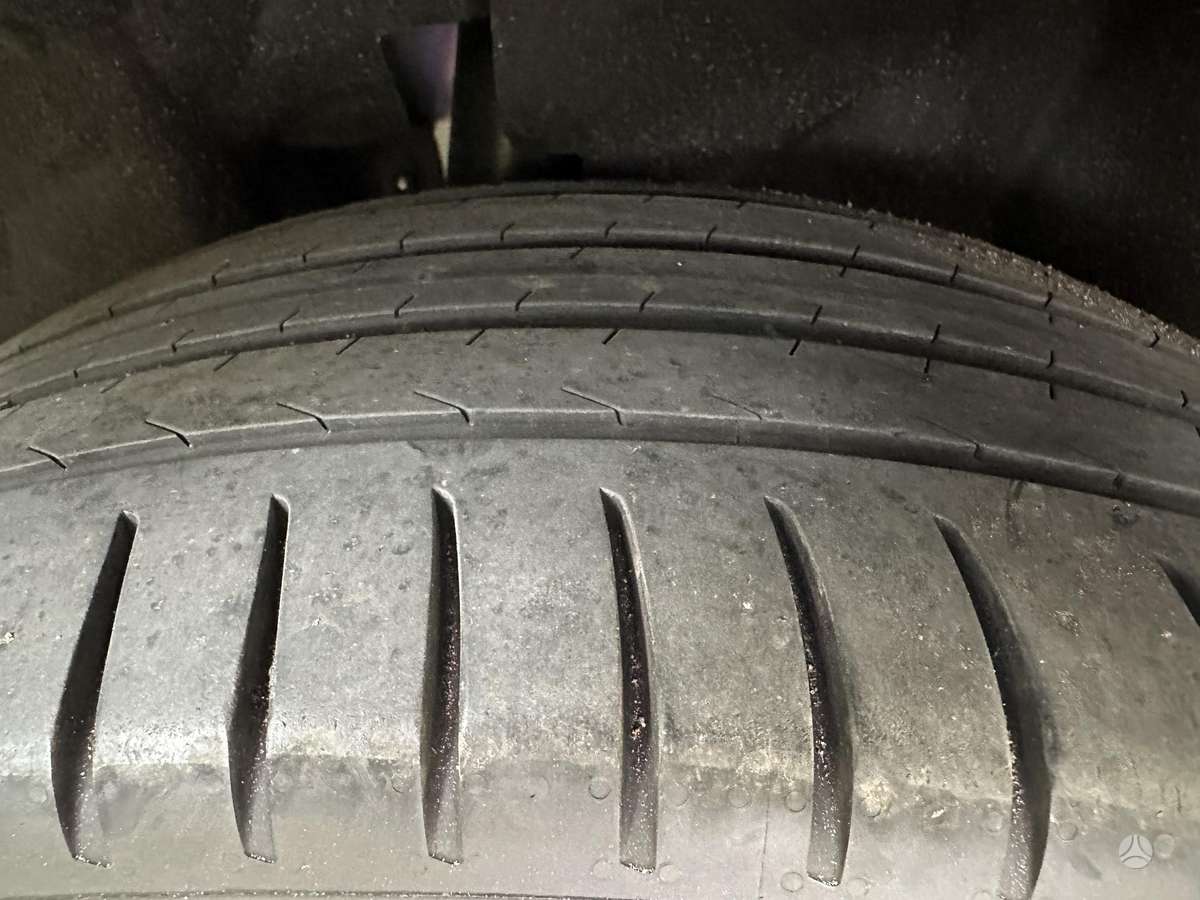 Pirelli Scorpion, summer 255/45 R20