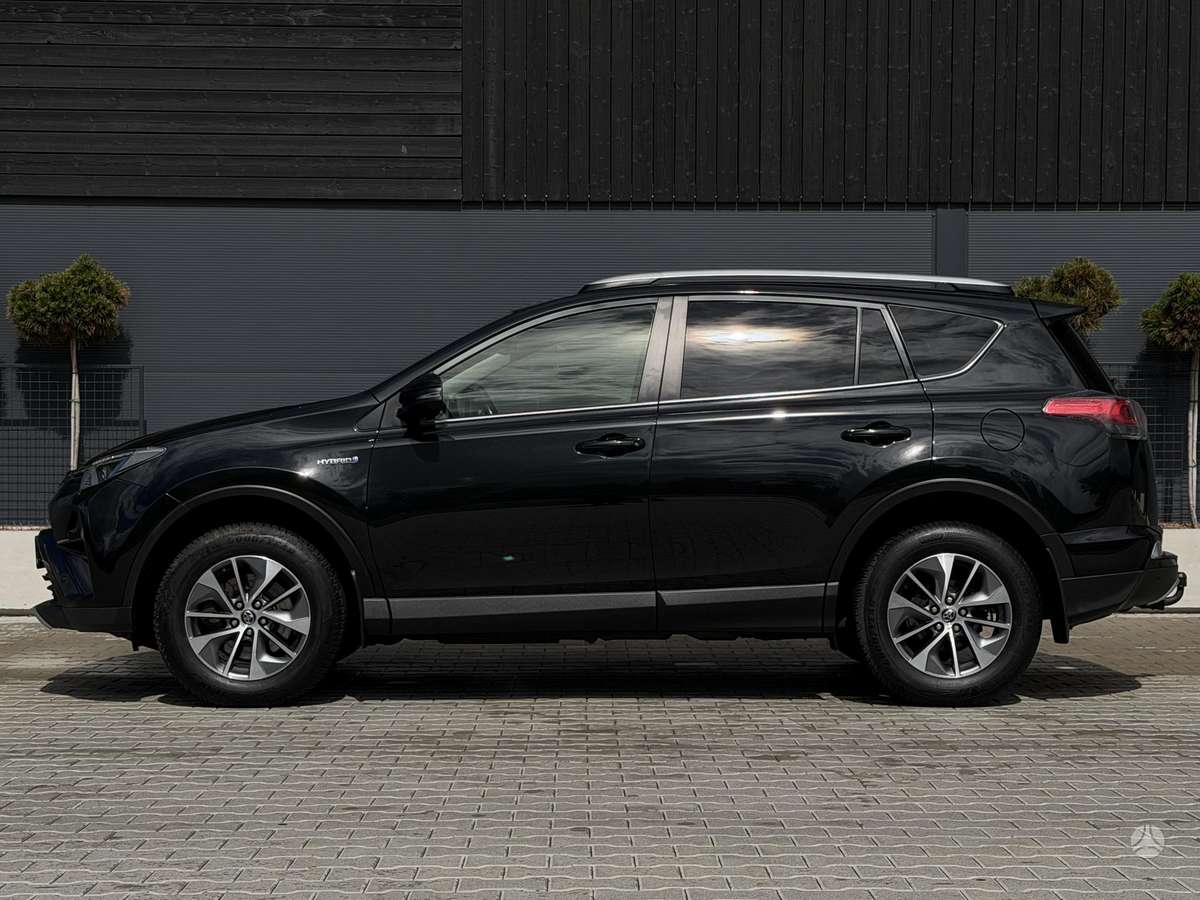 Toyota RAV4 - 3