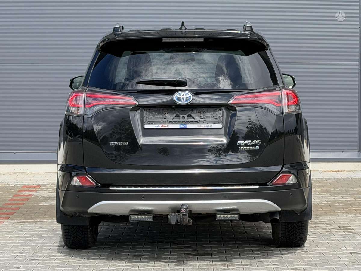 Toyota RAV4 - 5