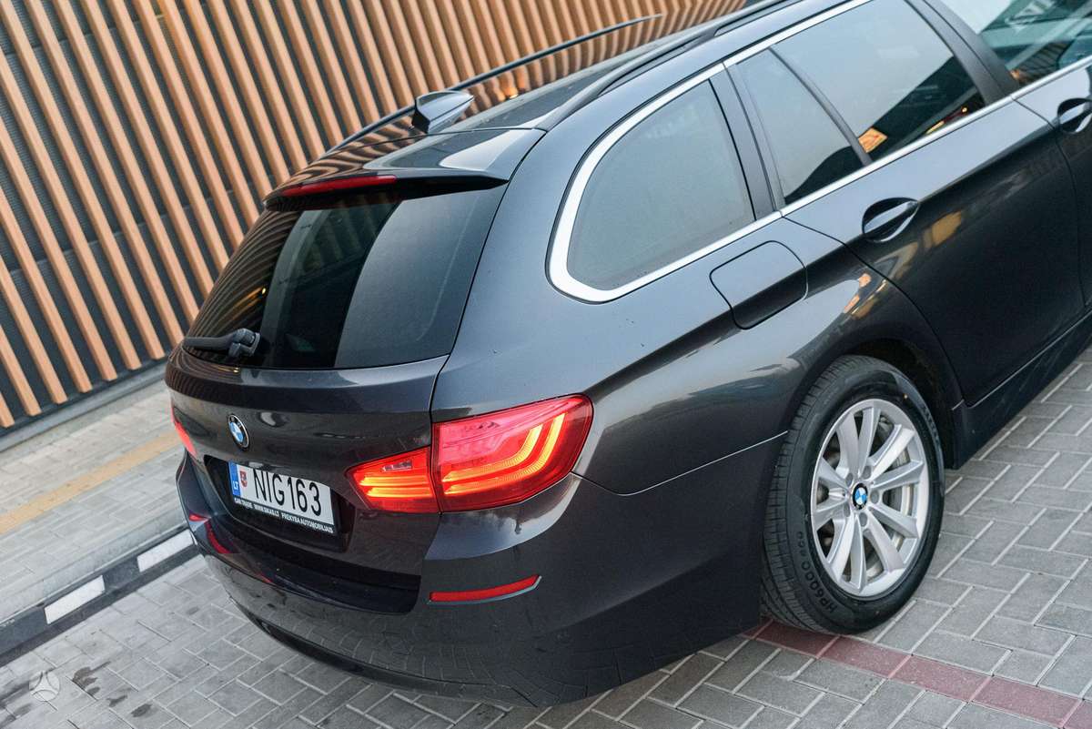 BMW 520, 2.0 l., Универсал