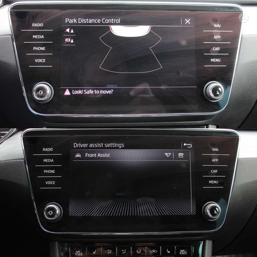 Skoda Superb, 1.5 l., hatchback