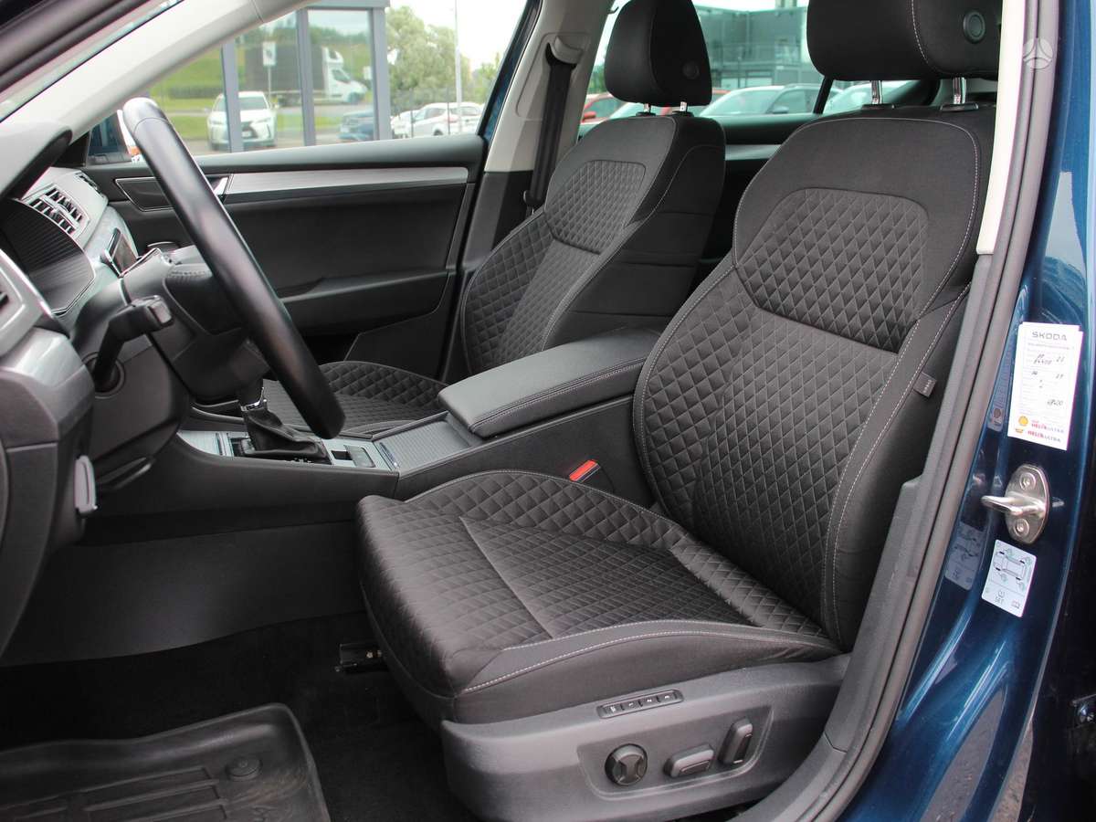 Skoda Superb, 1.5 l., hatchback