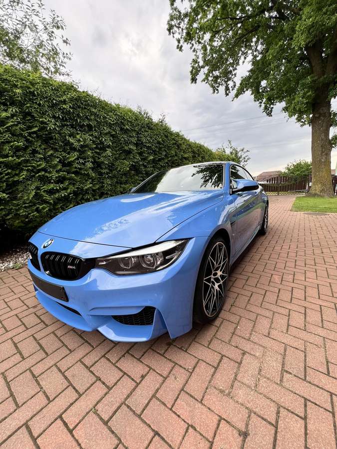 BMW M4, 3.0 l., coupe