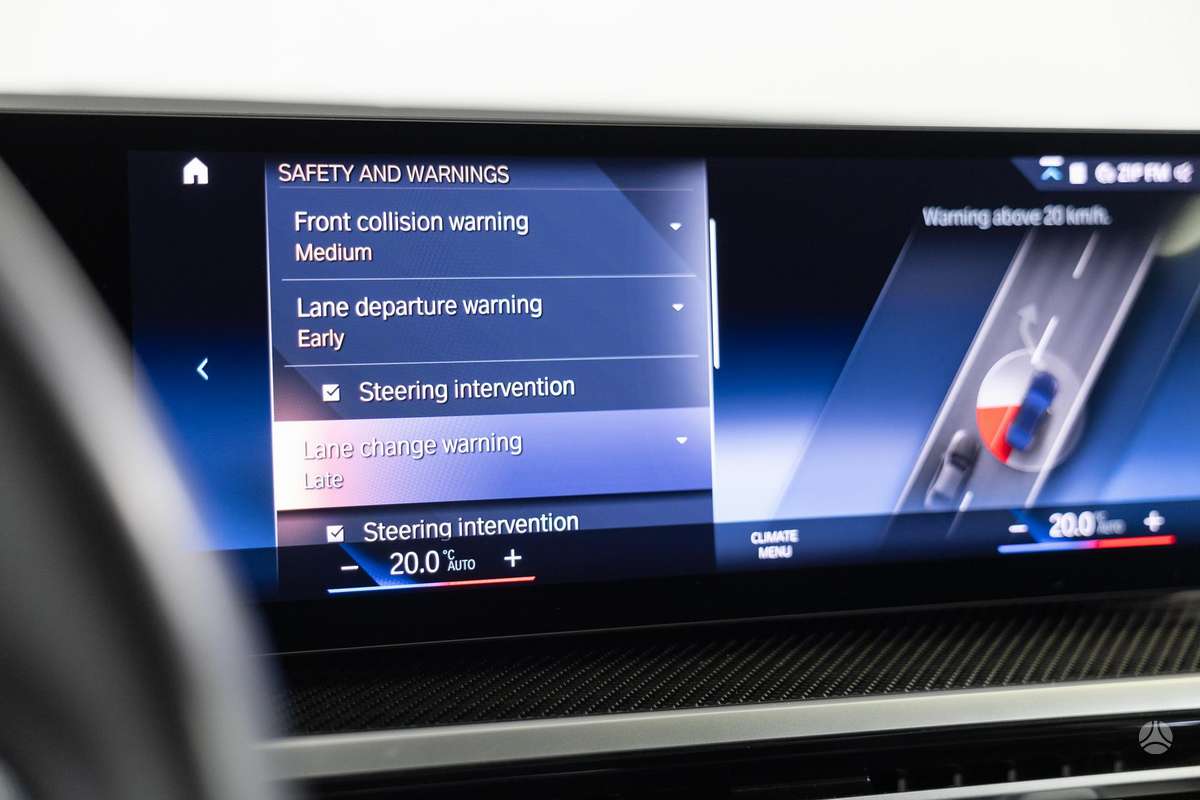 BMW i4, 84 kWh, hatchback