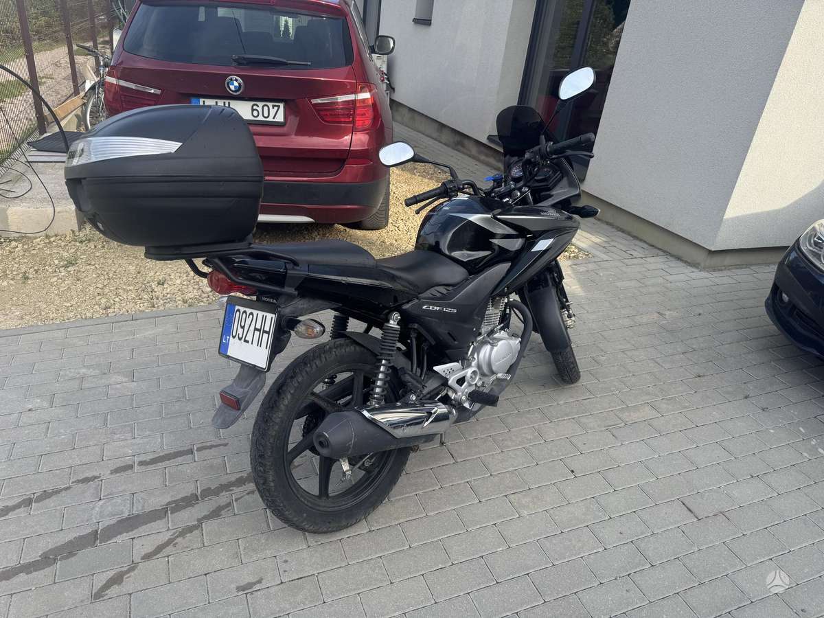 Honda CBF 125cc, street / classic