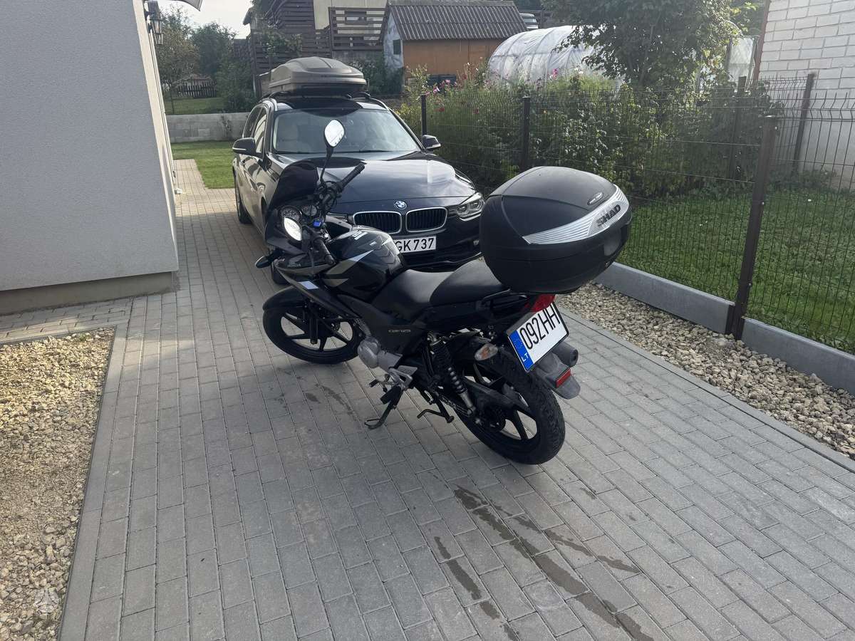 Honda CBF 125cc, street / classic
