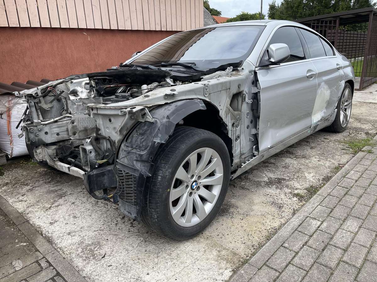 BMW 650, 4.4 l., Купе (coupe)