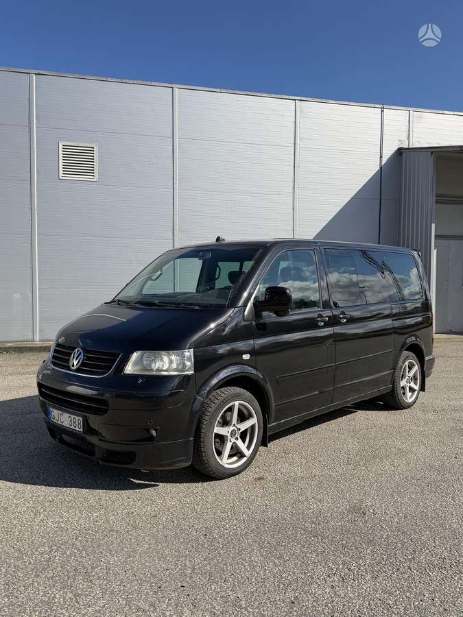 Volkswagen Multivan, 2.5 l., Минивэн