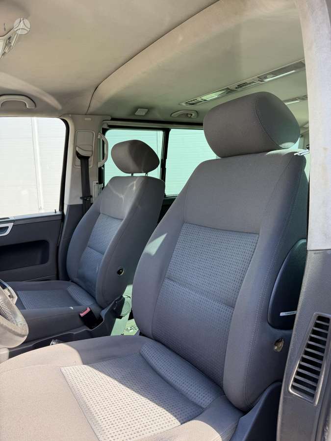 Volkswagen Multivan, 2.5 l., Минивэн