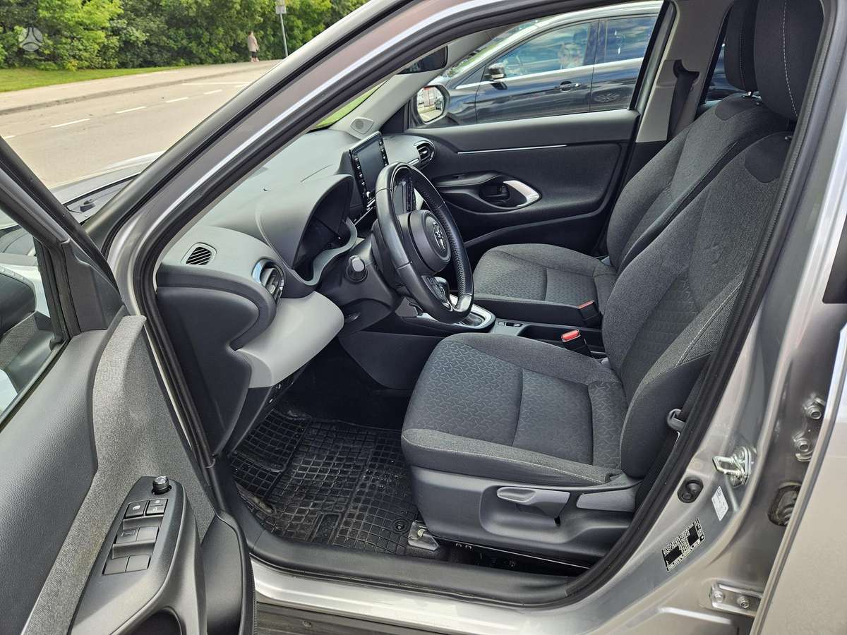 Toyota Yaris Cross - 5