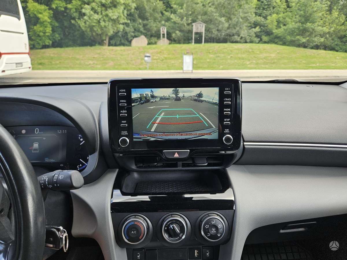 Toyota Yaris Cross - 9
