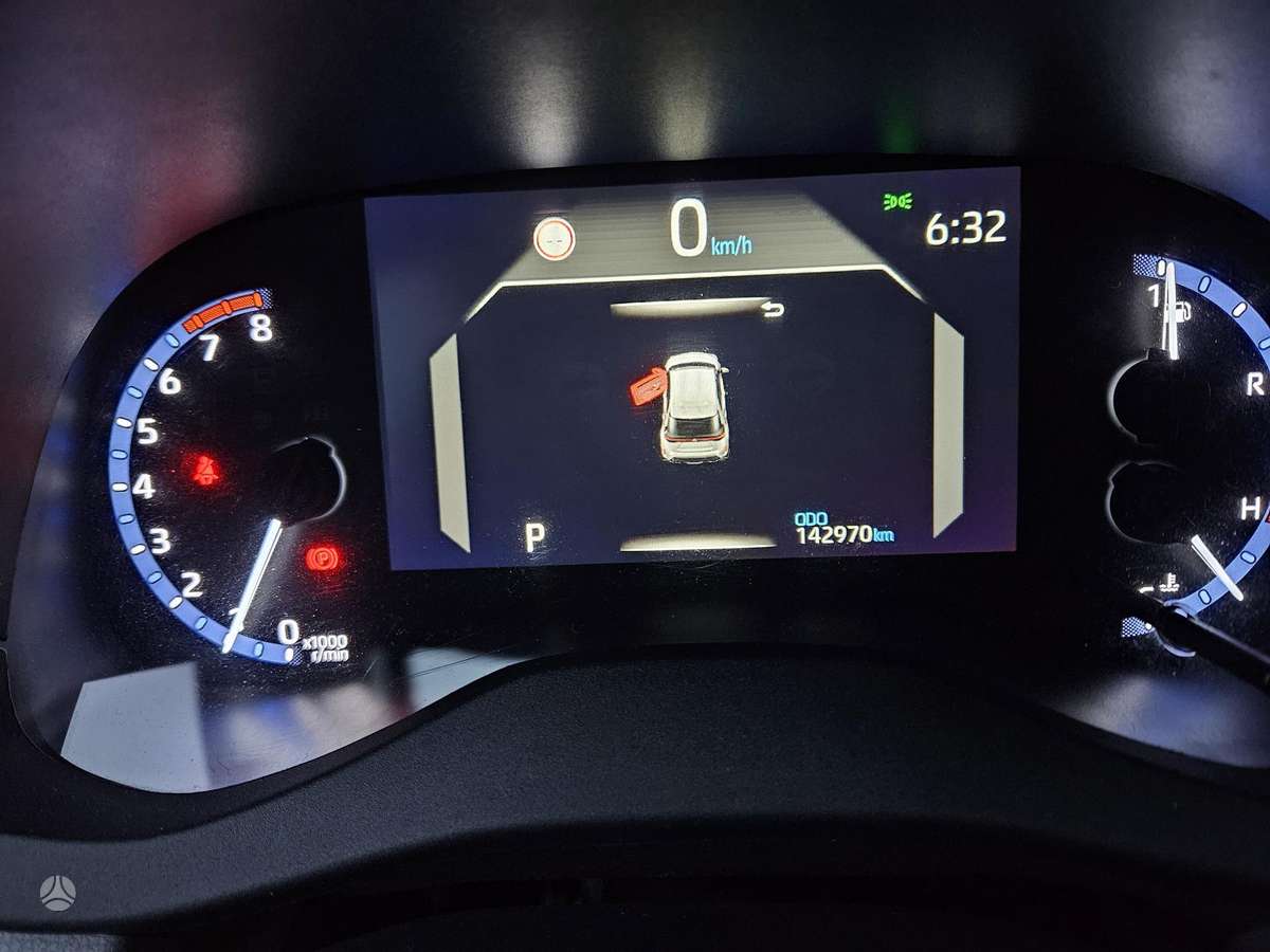 Toyota Yaris Cross - 10