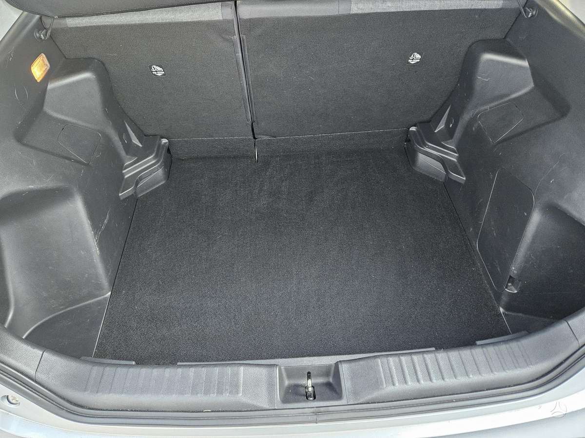 Toyota Yaris Cross - 11