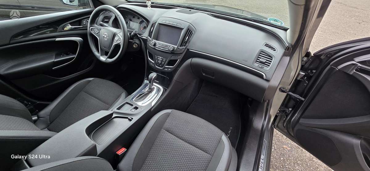 Opel Insignia, 2.0 l., Универсал