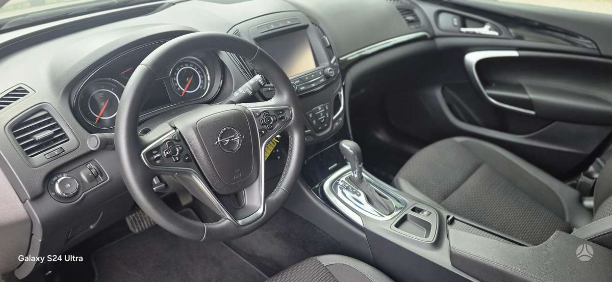 Opel Insignia, 2.0 l., Универсал