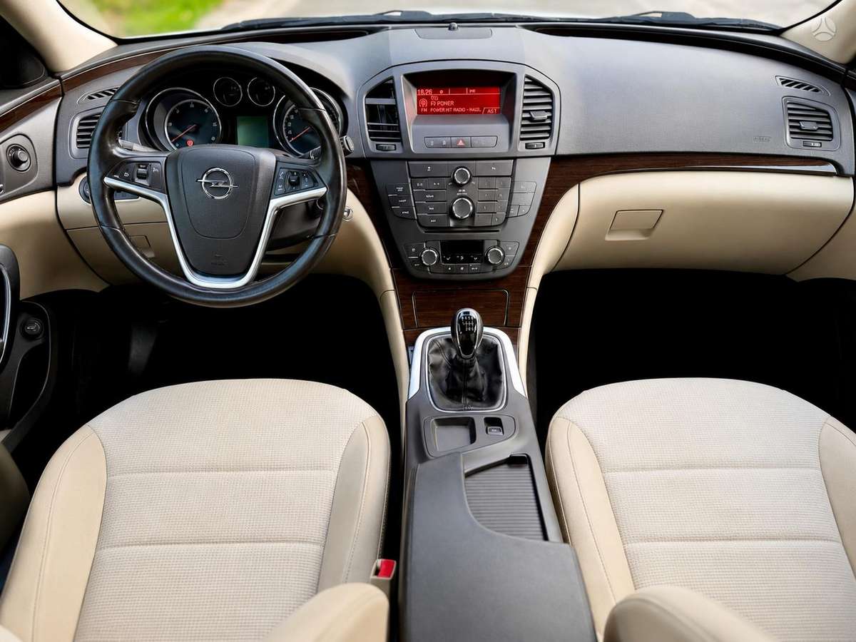 Opel Insignia, 2.0 l., Универсал