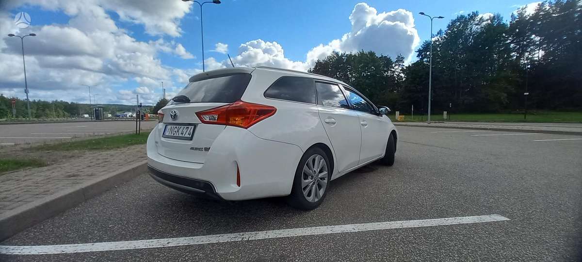 Toyota Auris - 6