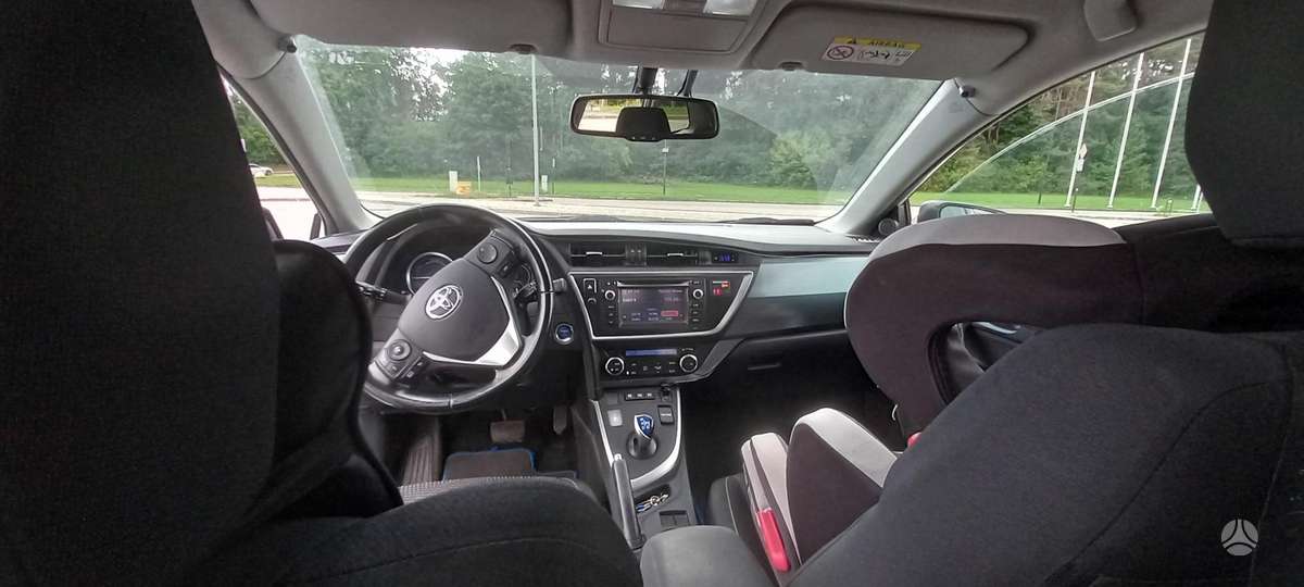 Toyota Auris - 9