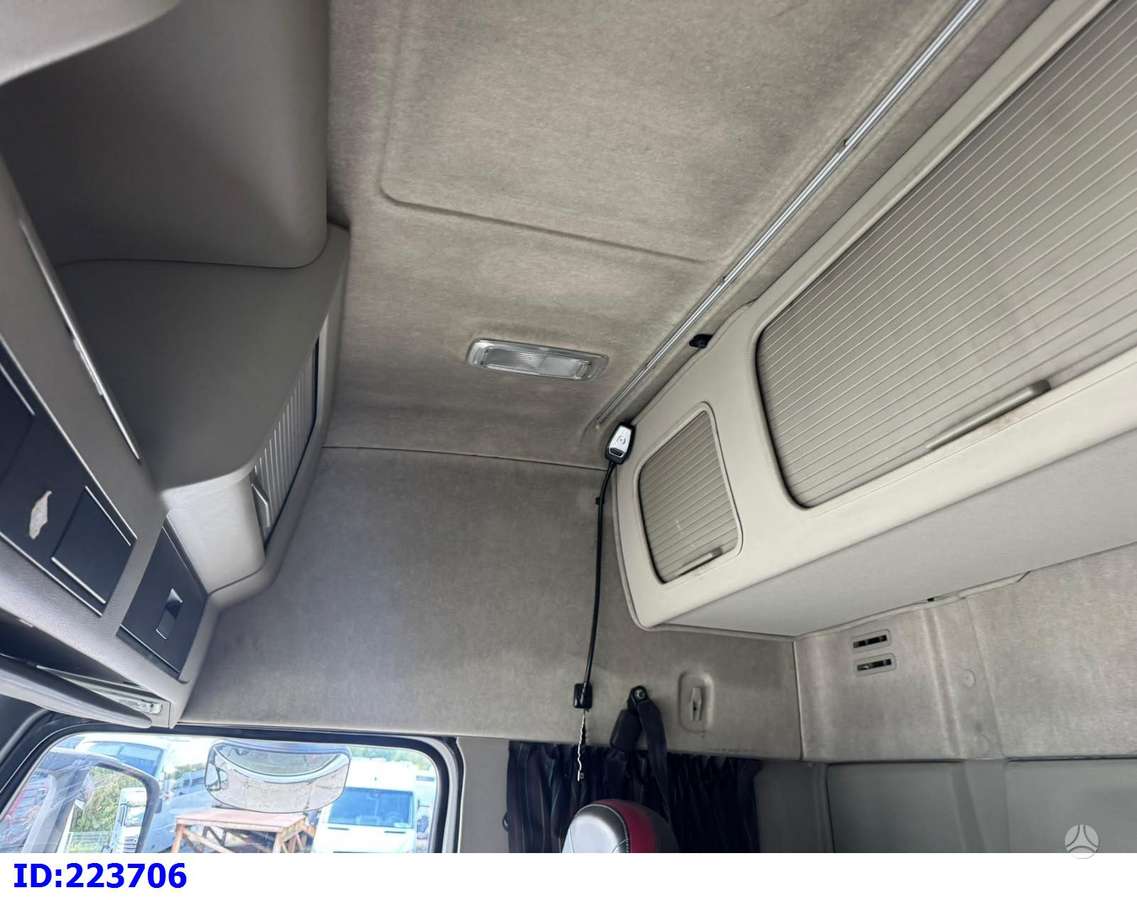 Volvo FM13 500 6x4, single sleeper