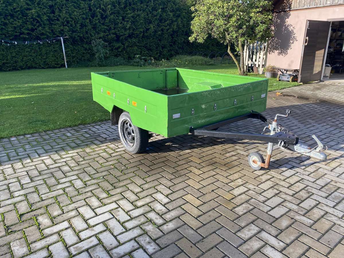 MAZ, automašīnas piekabes