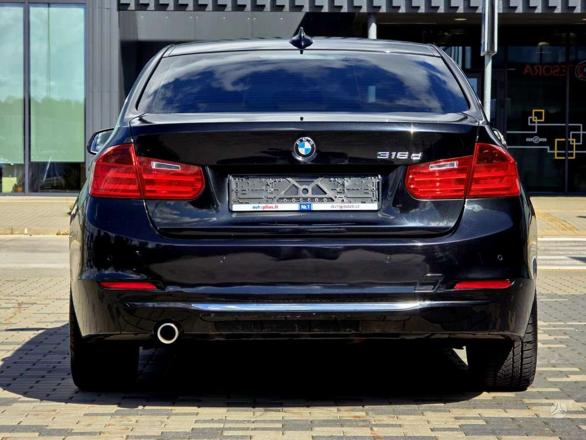 BMW 316, 2.0 l., Седан
