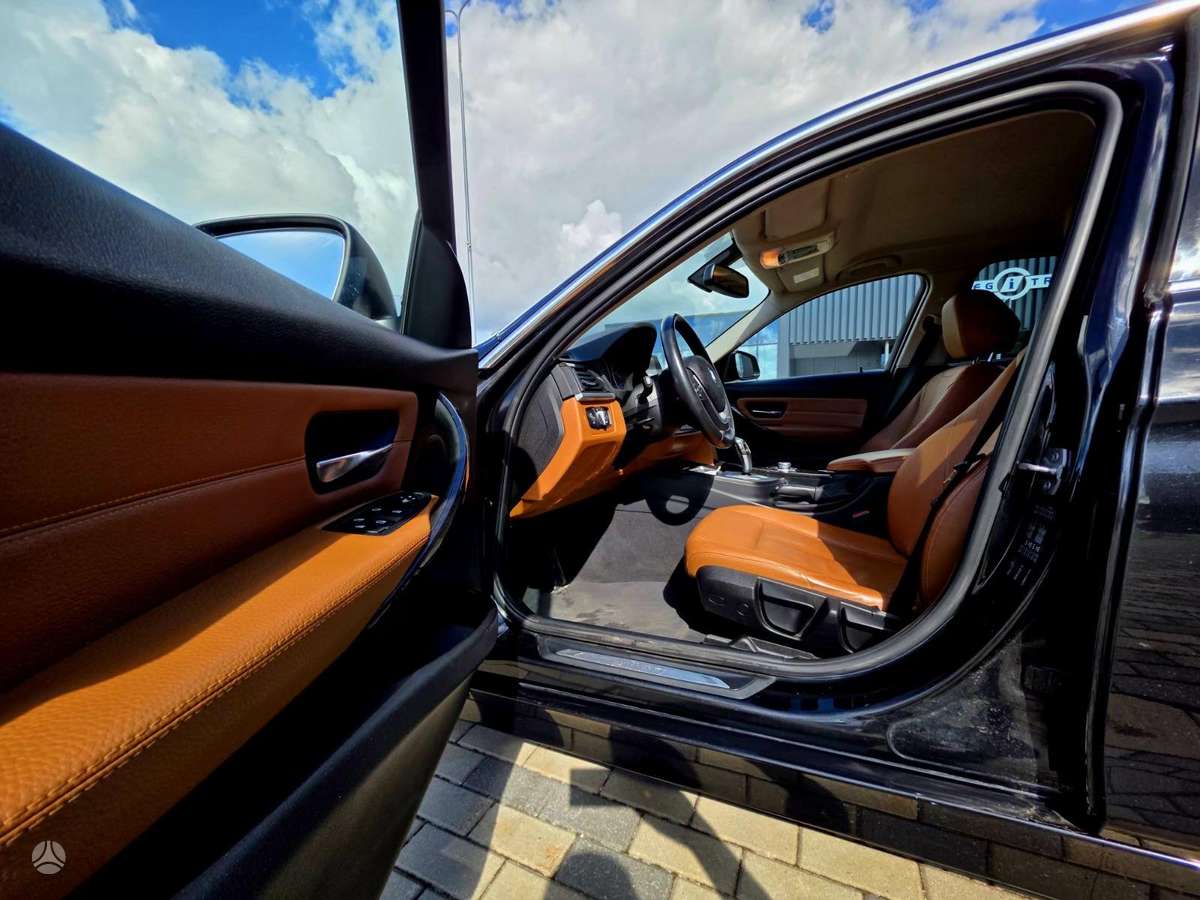 BMW 316, 2.0 l., Седан