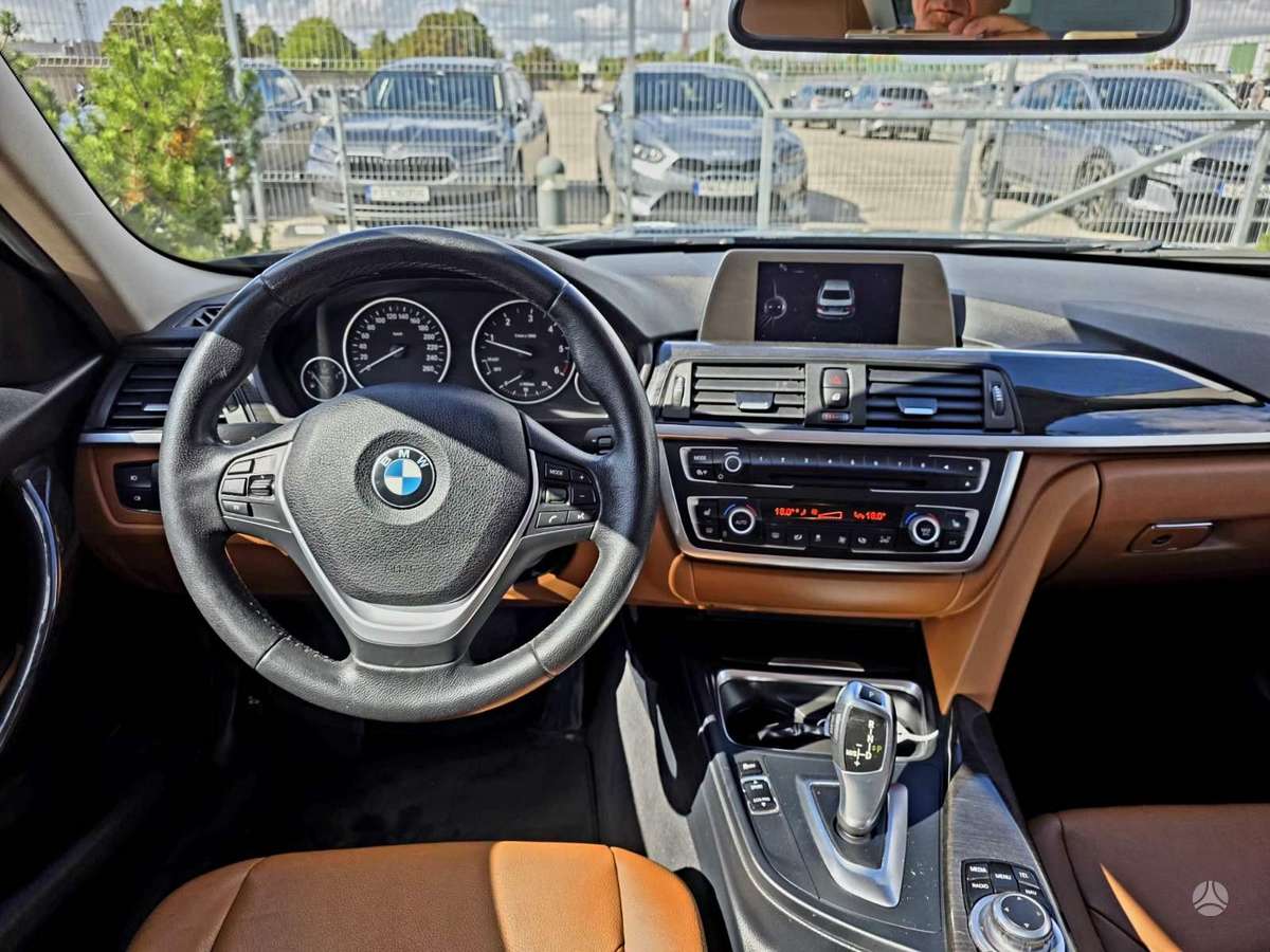BMW 316, 2.0 l., Седан