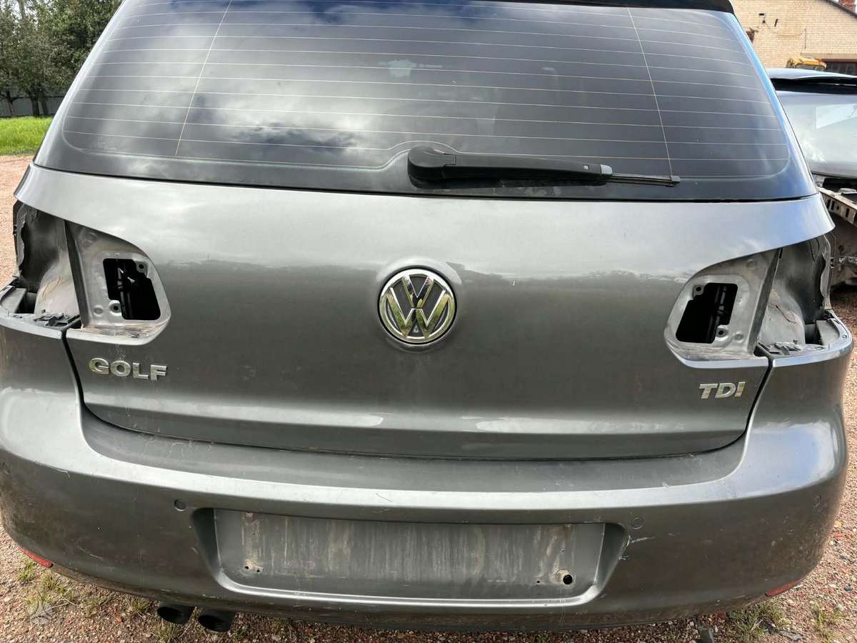 Volkswagen Golf, La7T, Dalimis