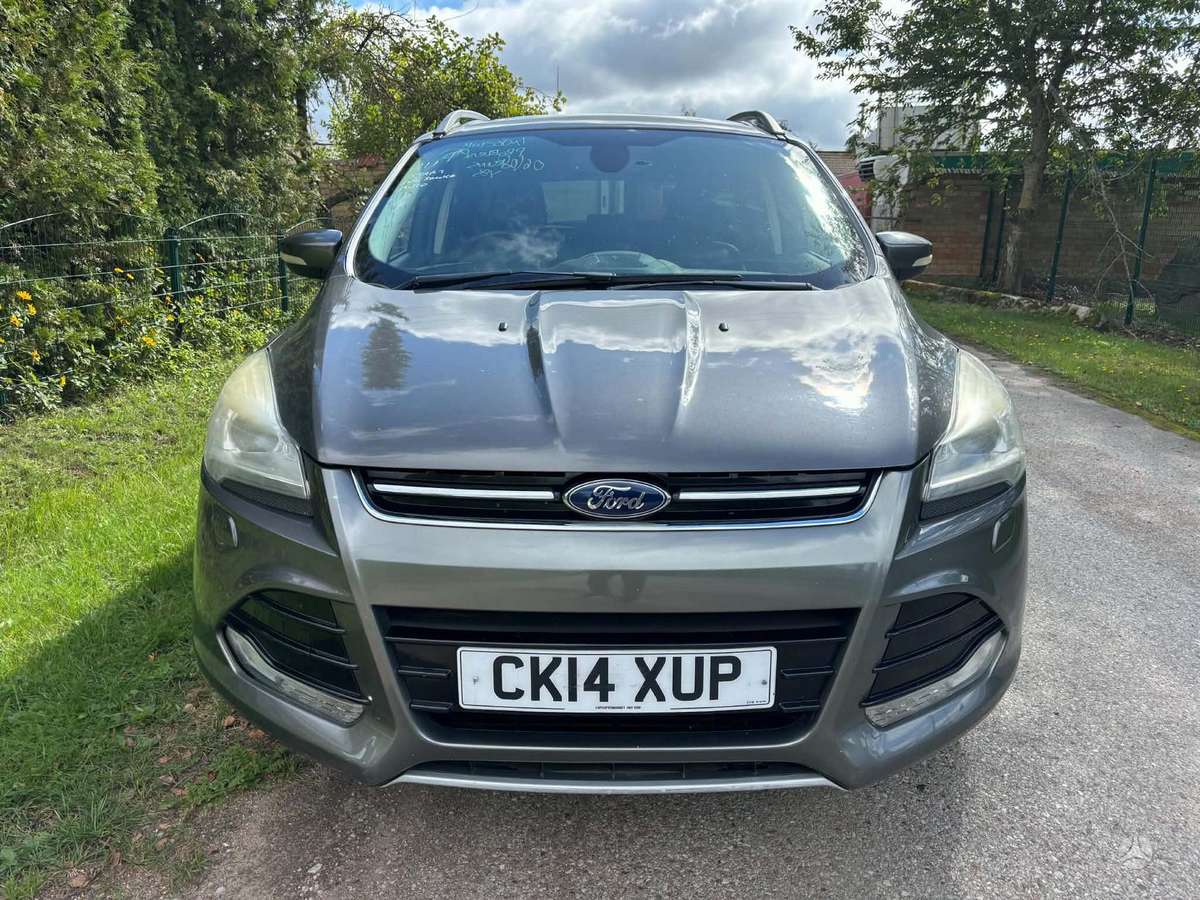 Ford Kuga Dalimis