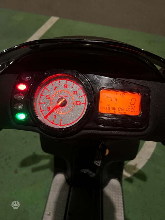 Piaggio NRG 50cc, мотороллеры / мопеды