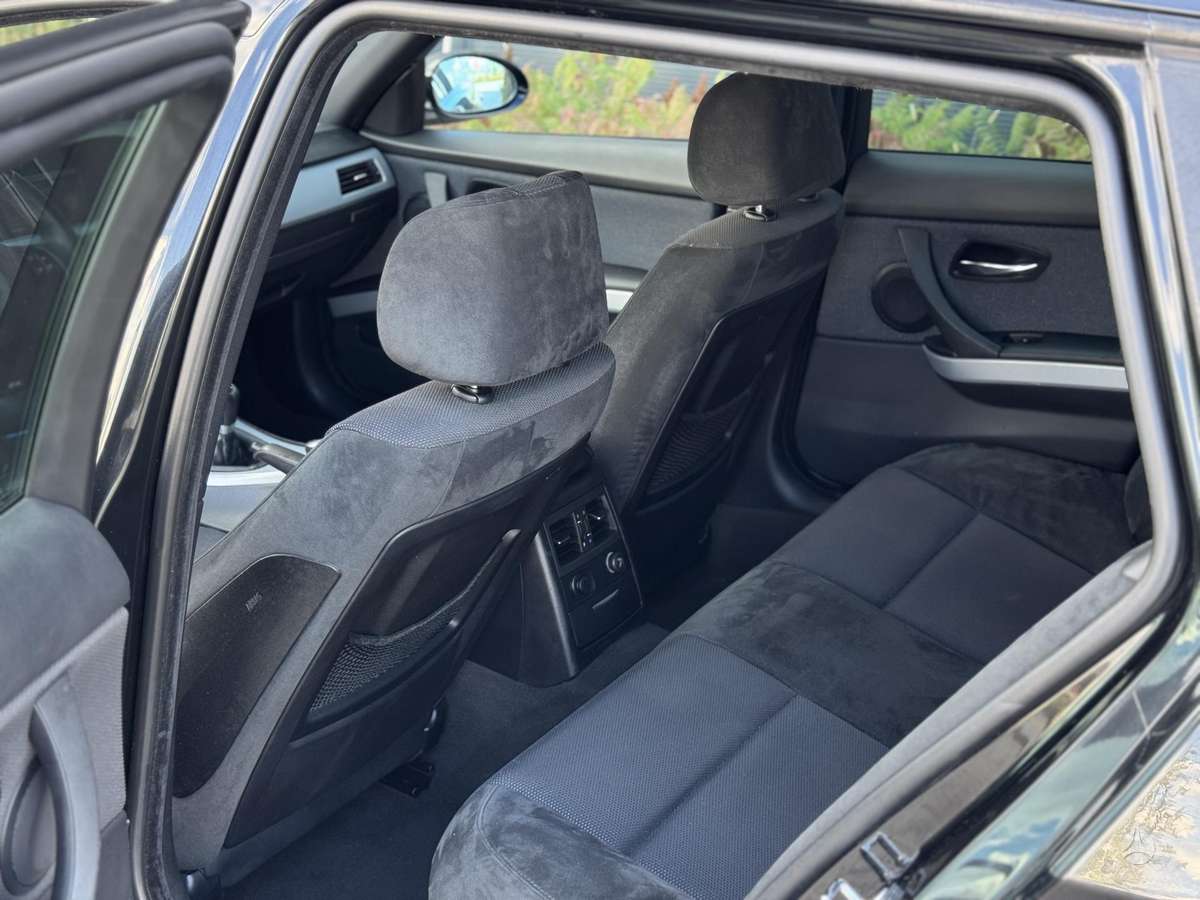 BMW 320, 2.0 l., Седан