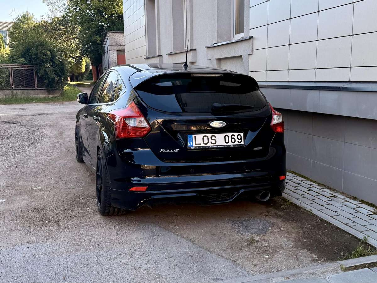 Ford Focus, 1.6 l., Хэтчбек