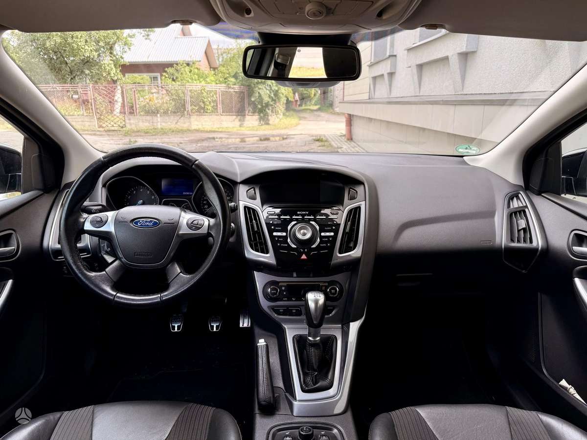 Ford Focus, 1.6 l., Хэтчбек