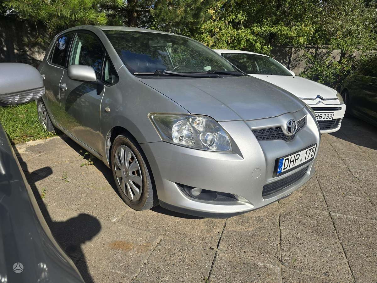 Toyota Auris - 3