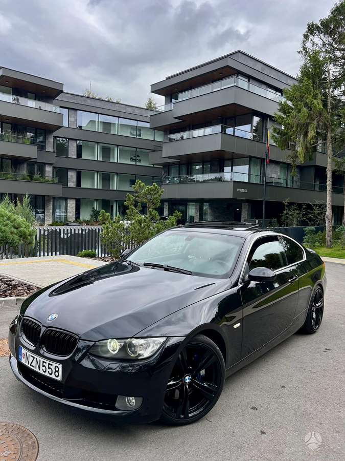BMW 335, 3.0 l., coupe
