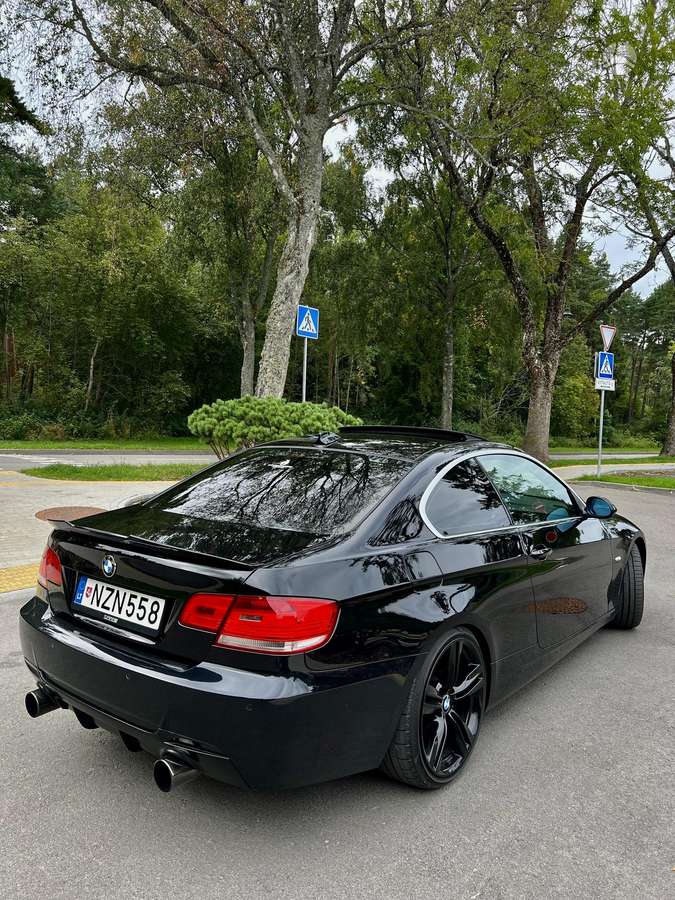 BMW 335, 3.0 l., coupe