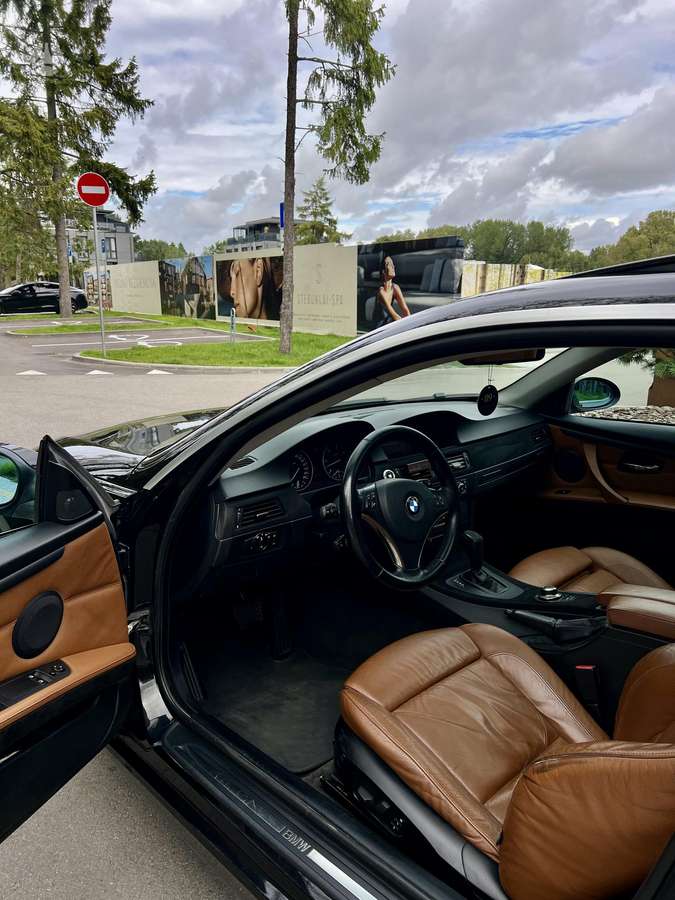 BMW 335, 3.0 l., coupe